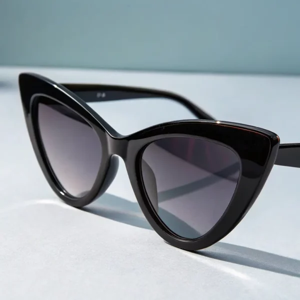 Cat Eye Sunglasses - Pink